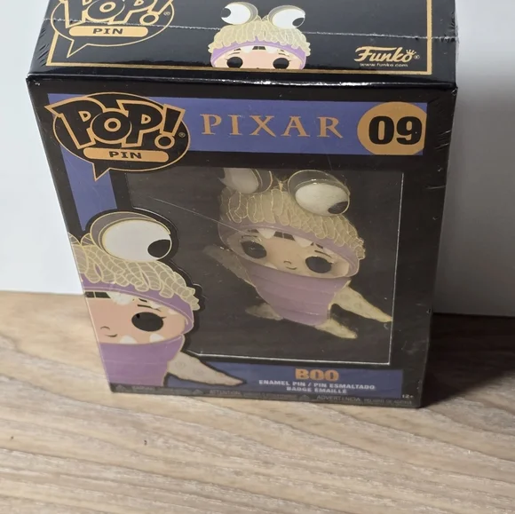 Funko pop large enamel pin disney Pixar boo 09 new - Picture 2 of 5